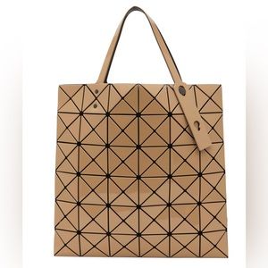 BAO BAO ISSEY MIYAKE